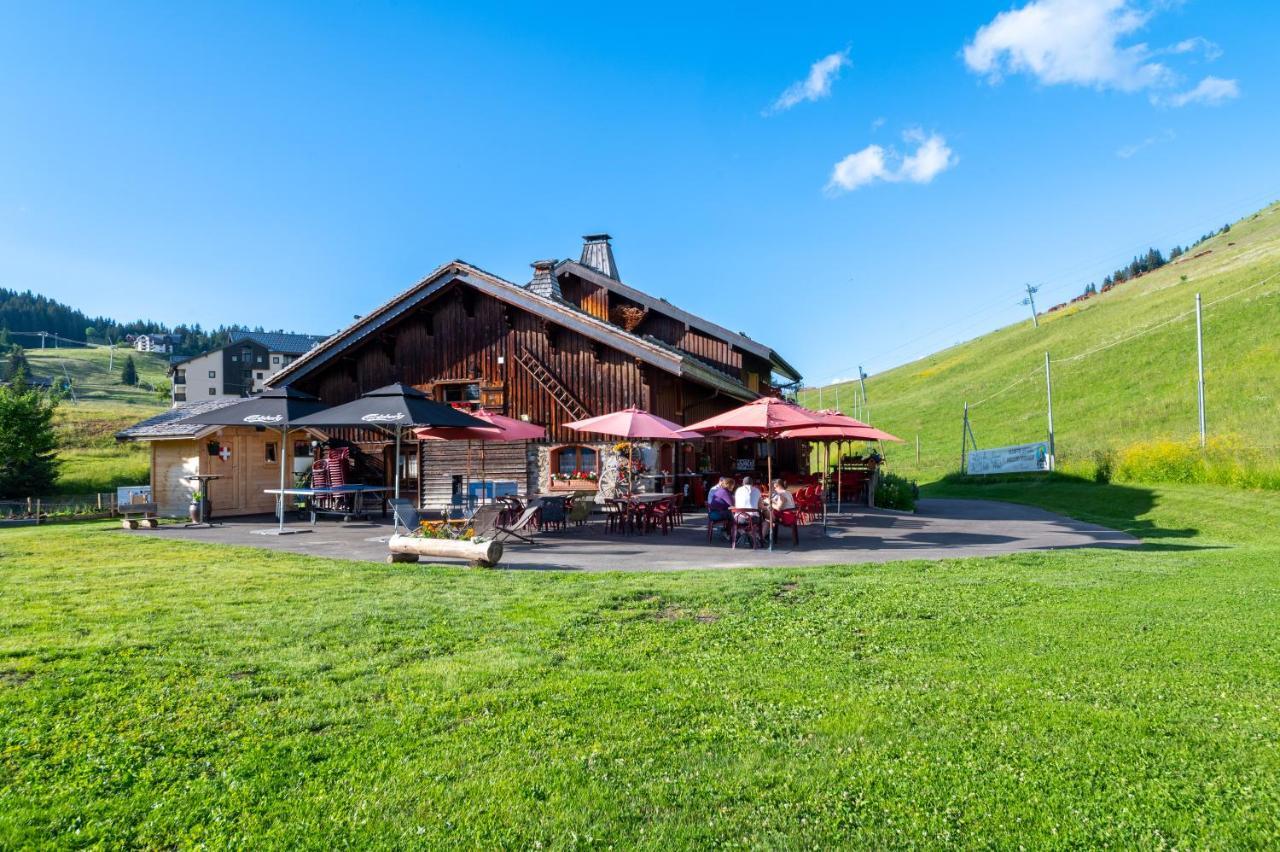 Отель La Vieille Ferme Маниго Экстерьер фото