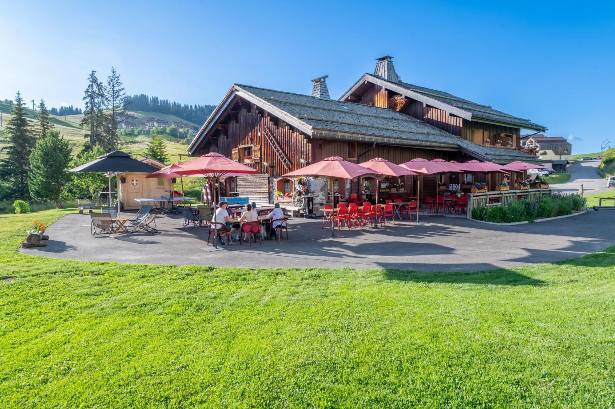 Отель La Vieille Ferme Маниго Экстерьер фото